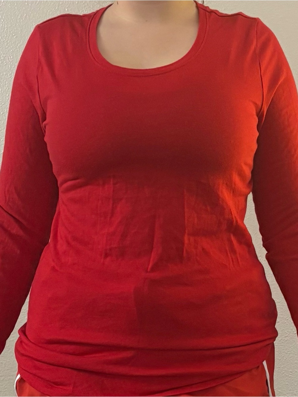 No Boundaries Women's Red Long Sleeve Scoop Neck T-Shirt Basic Tee - Size L
